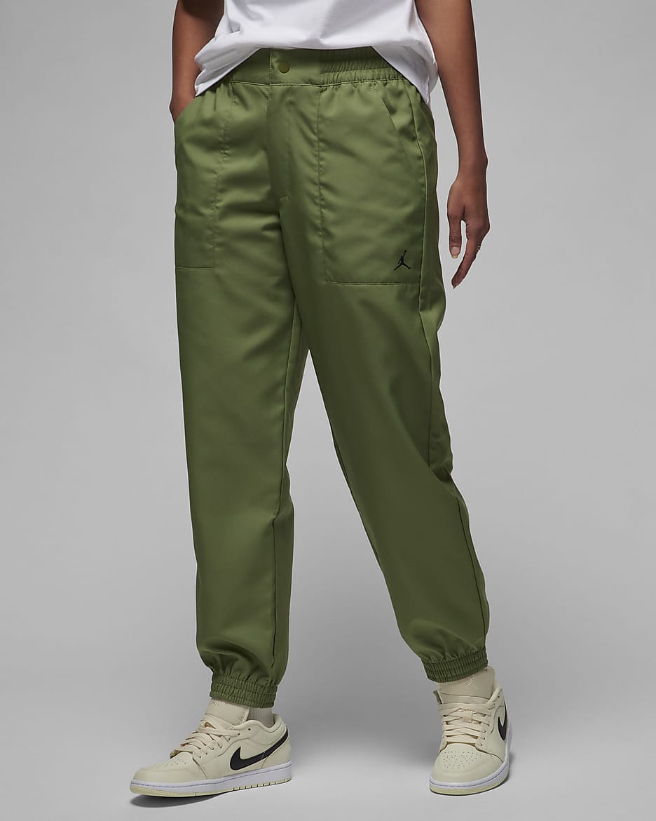Olive green nike joggers womens hotsell